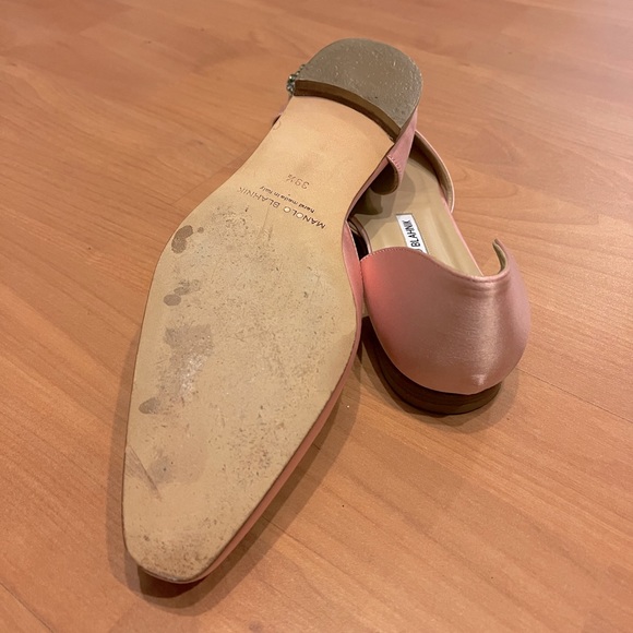 Chic Pink Manolo Flats w/ Crystal Buckle, Size 39.5 (US 9) - Picture 4 of 5